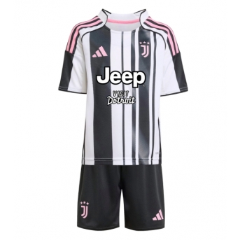 Billige Fotballdrakt Juventus Replika Hjemmedraktsett Barn 2025-26 Kortermet (med bukser)